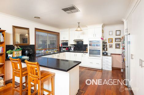 Property photo of 23 Allambie Way Mount Austin NSW 2650