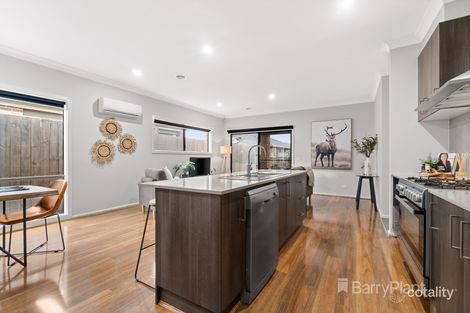 Property photo of 84 Wallaroo Way Doreen VIC 3754