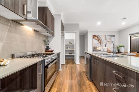 Property photo of 84 Wallaroo Way Doreen VIC 3754