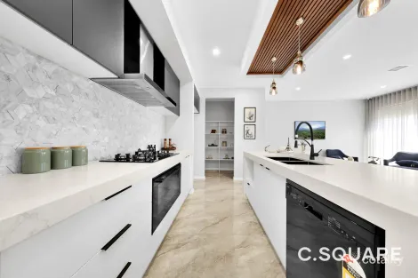 Property photo of 8 Callantina Road Mickleham VIC 3064