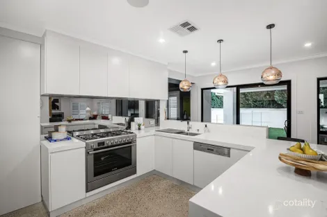 Property photo of 18 Glenview Close Bella Vista NSW 2153