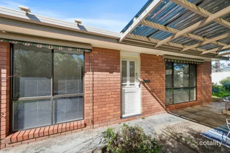 2/124 Upper California Gully Rd, California Gully, VIC 3556