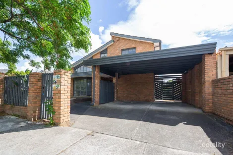 Property photo of 18 Newstead Street Caulfield VIC 3162
