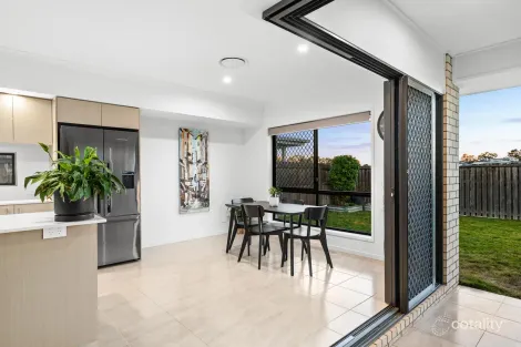 Property photo of 9 Andreas Way Ripley QLD 4306