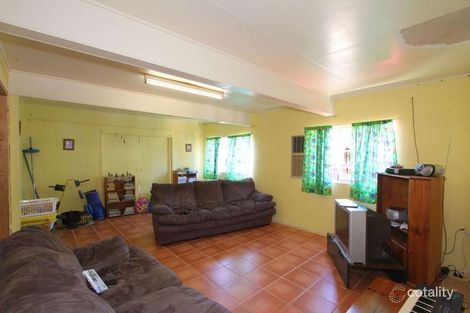 Property photo of 10 Eriksen Street Svensson Heights QLD 4670