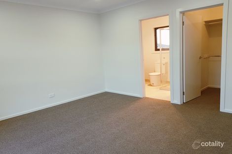 Property photo of 42 Barkers Crescent Mickleham VIC 3064