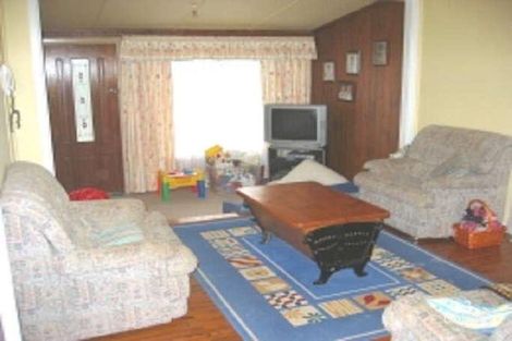 Property photo of 85 Blackett Avenue Young NSW 2594