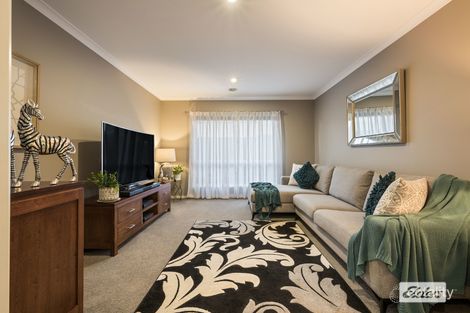 Property photo of 17 Woodbridge Street Killara VIC 3691