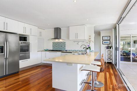 Property photo of 21 Rainbow Crescent Sunrise Beach QLD 4567