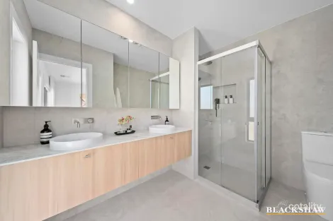 Property photo of 10 Seekamp Street Denman Prospect ACT 2611