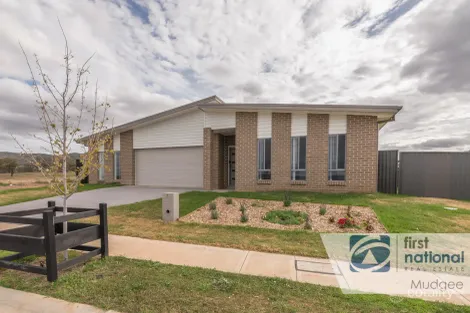Property photo of 16 Hone Creek Drive Caerleon NSW 2850