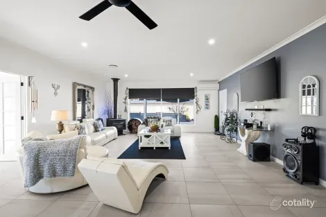 Property photo of 8 Bagshot-Whirrakee Road Goornong VIC 3557