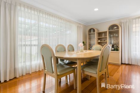 Property photo of 5 Glen Road Glen Waverley VIC 3150