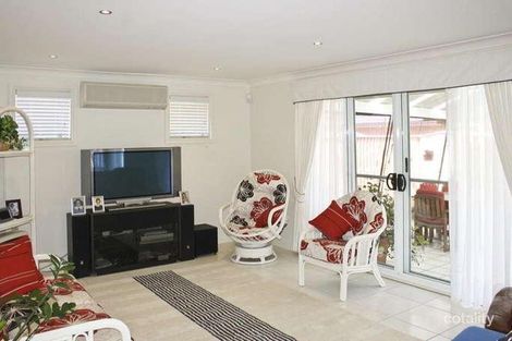 Property photo of 7 Shearwater Street Tumbi Umbi NSW 2261