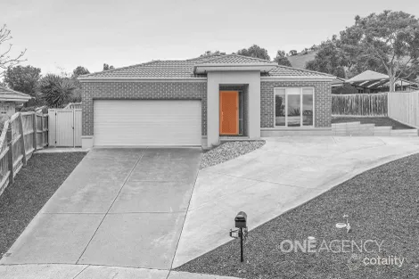 16 St Mellion Cl, Sunbury, VIC 3429