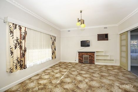 Property photo of 4 Kemp Street Colac VIC 3250