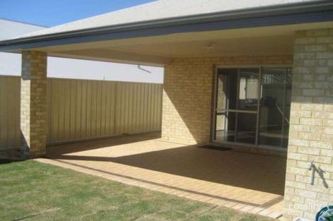 Property photo of 3 Edgeworth Circuit Tapping WA 6065