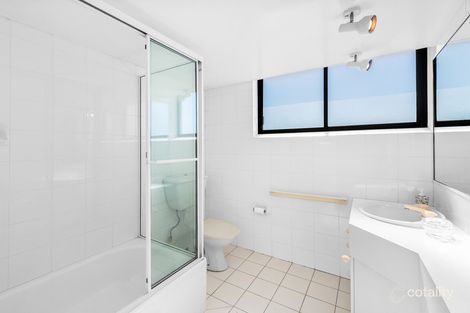 Property photo of 404/148 Oxlade Drive New Farm QLD 4005
