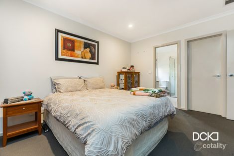 Property photo of 10 Bluebell Avenue Epsom VIC 3551