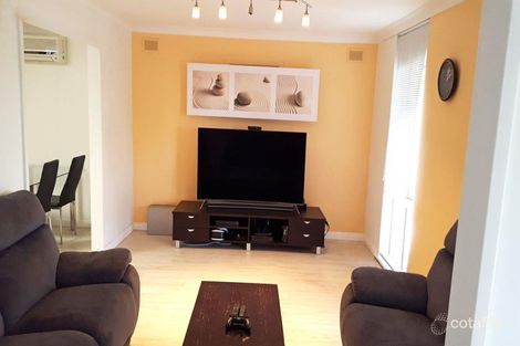 Property photo of 26 Holman Road Christie Downs SA 5164
