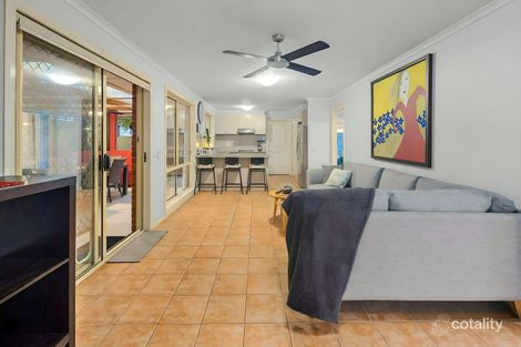 Property photo of 9 Cambridge Close Cranbourne East VIC 3977