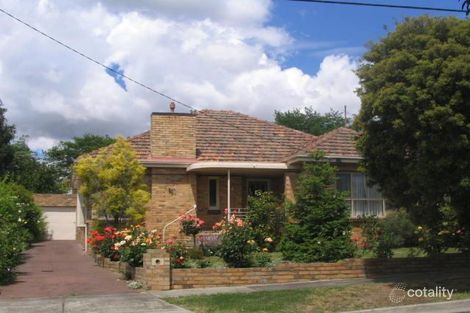 Property photo of 32 Surrey Street Box Hill South VIC 3128