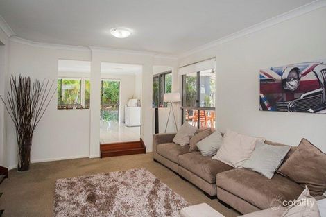 Property photo of 5 Twynam Mews Pacific Pines QLD 4211