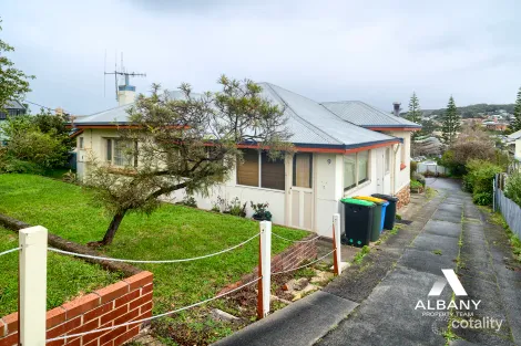9 Munster Ave, Albany, WA 6330