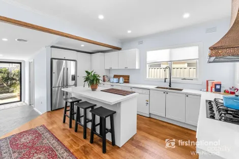 Property photo of 1/4 Anne Street Werribee VIC 3030