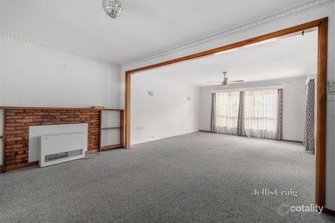 Property photo of 102 Wantirna Road Ringwood VIC 3134