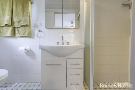 Property photo of 173 Lakes Boulevard Wooloweyah NSW 2464