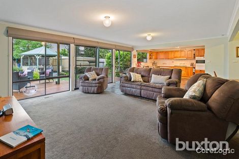 Property photo of 17 Lahona Avenue Bentleigh East VIC 3165