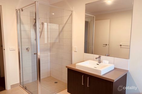 Property photo of 13 Crestwood Avenue Macleod VIC 3085
