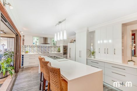 Property photo of 17 Newbold Close Thirroul NSW 2515