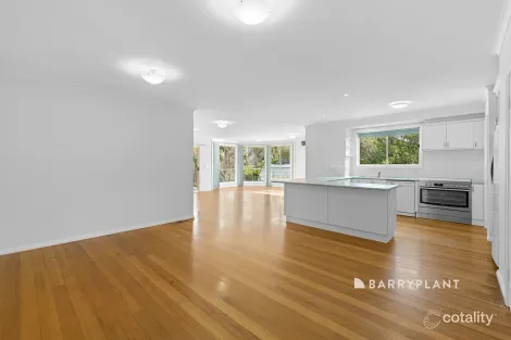 Property photo of 12 Greenhill Court Bunyip VIC 3815