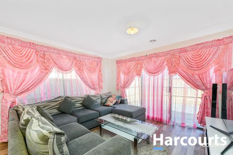 Property photo of 6 Dartnell Street Cranbourne East VIC 3977