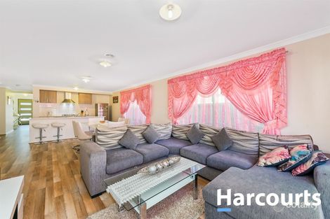 Property photo of 6 Dartnell Street Cranbourne East VIC 3977