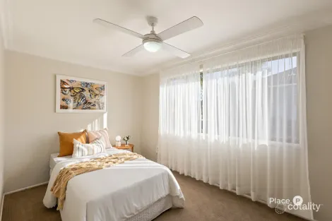 Property photo of 3 Brechin Street Mansfield QLD 4122