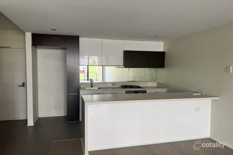 Property photo of 102/8 Beavis Street Elsternwick VIC 3185