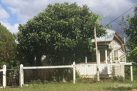 8 Scriven St, Mount Crosby, QLD 4306