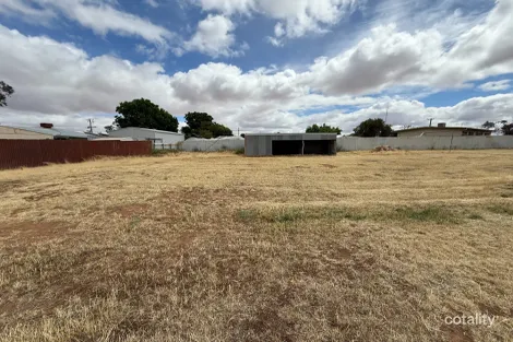 43-45 Hughes St, Sea Lake, VIC 3533