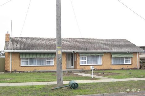 32 Charles Ave, Hallam, VIC 3803