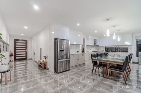 Property photo of 38 Parkfront Crescent Roxburgh Park VIC 3064
