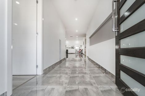 Property photo of 38 Parkfront Crescent Roxburgh Park VIC 3064