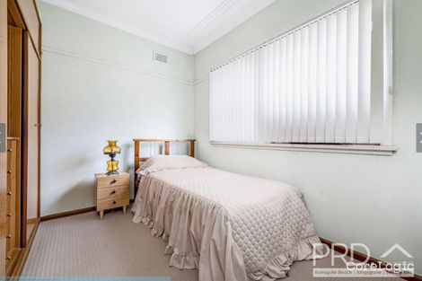 Property photo of 8 Fullerton Crescent Riverwood NSW 2210