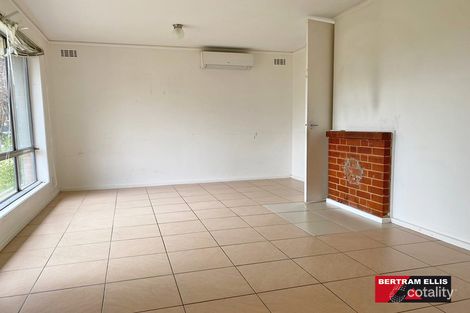 Property photo of 15 Bage Place Mawson ACT 2607