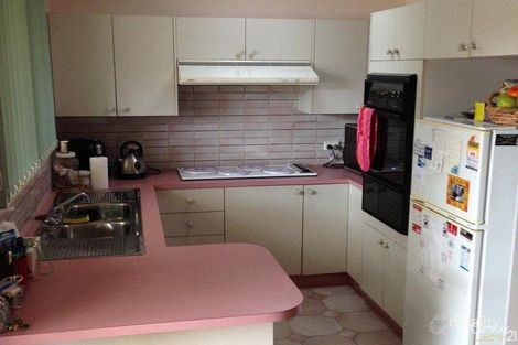 Property photo of 11 Nott Place Mount Annan NSW 2567