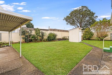 Property photo of 8 Fullerton Crescent Riverwood NSW 2210