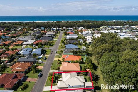 Property photo of 60 Border Crescent Pottsville NSW 2489