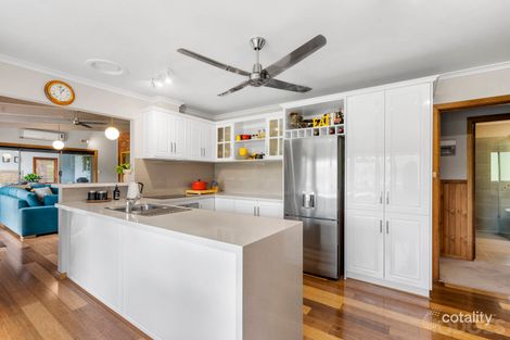 Property photo of 165 Waurn Ponds Drive Waurn Ponds VIC 3216
